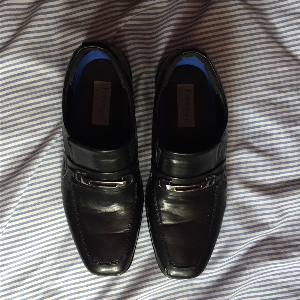boys loafers 5.5y